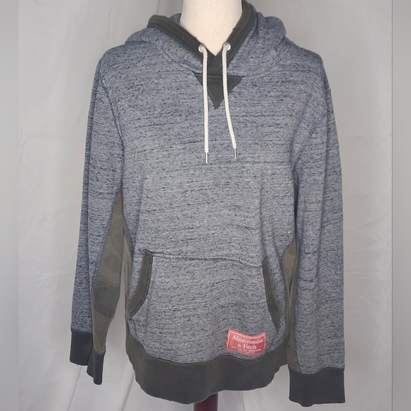 Abercrombie & Fitch Colorblock Grey & Camo Green Hooded Sweatshirt Size S - Picture 2 of 11